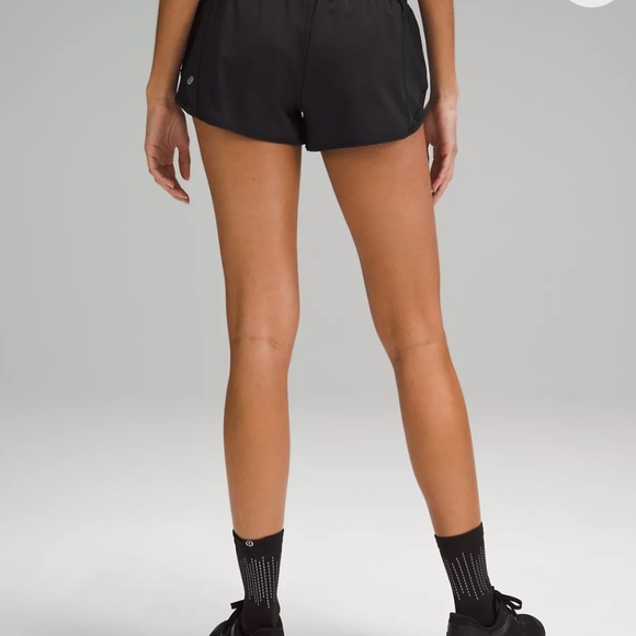 Lululemon Hotty Hot Shorts, Low Rise, 2 - Picture 2 of 9